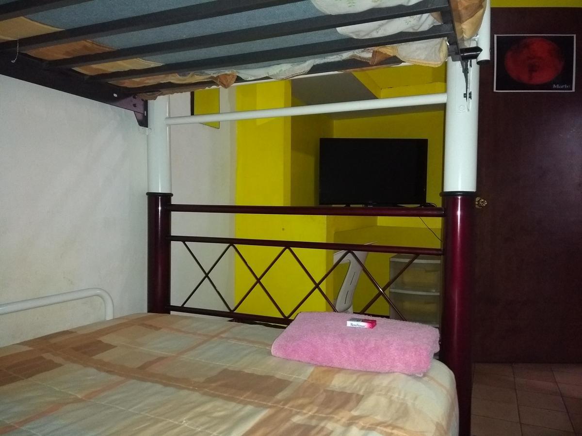 Hostal Casa Anita Гвадалахара Экстерьер фото
